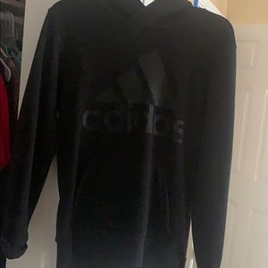 Adidas Sweatshirt